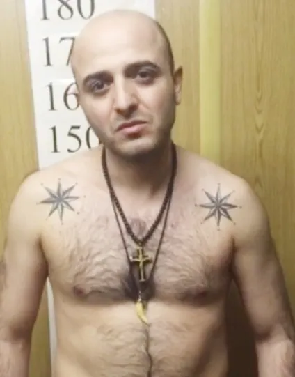 Чеченці пригрозили кривавою вендета злодіям за побиття в колонії (чеченці) Чеченці пригрозили кривавою вендета злодіям за побиття в колонії