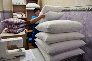Чистимо вироби з пір'я і пуху в домашніх умовах, ваші поради та рецепти (догляд за подушкою) Чистимо вироби з пір'я і пуху в домашніх умовах, ваші поради та рецепти