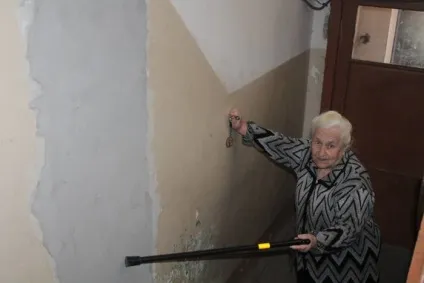 Чиновники перекладають відповідальність один на одного, а ремонт будинку в центрі Вітебська триває 5 років (будинку) Чиновники перекладають відповідальність один на одного, а ремонт будинку в центрі Вітебська триває 5 років
