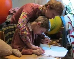 Що таке атетоз развновідності, симптомом ураження чого є атетозного гиперкинез) (ураження) Що таке атетоз развновідності, симптомом ураження чого є атетозного гиперкинез)