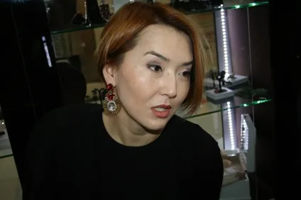 Що здатне прикрасити дівчину