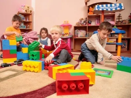 Що входить в обов'язки помічника вихователя дитячого садка - обов'язки молодшого вихователя в (входить) Що входить в обов'язки помічника вихователя дитячого садка - обов'язки молодшого вихователя в