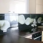 Скляні панелі для кухні корисні поради щодо оформлення (скляні стінові панелі кухні) Скляні панелі для кухні корисні поради по оформленню