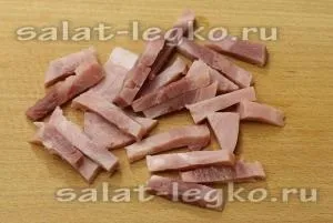 Данська картопляний салат з шинкою (цибуля) Данська картопляний салат з шинкою