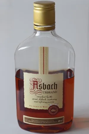 Дегустація asbach urbrand, root of cocktail - s (бренді ASBACH Urbrand) Дегустація asbach urbrand, root of cocktail - s