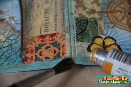 Декупаж обкладинки для паспорта хочу в Париж (майстер) Декупаж обкладинки для паспорта хочу в Париж