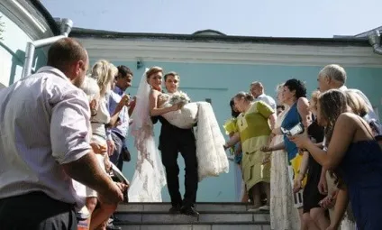 Дом 2 весілля Марії Круглихіна і сергея адоевцева - 7 липня 2010 года (сергея) Дом 2 весілля Марії Круглихіна і сергея адоевцева - 7 липня 2010 року