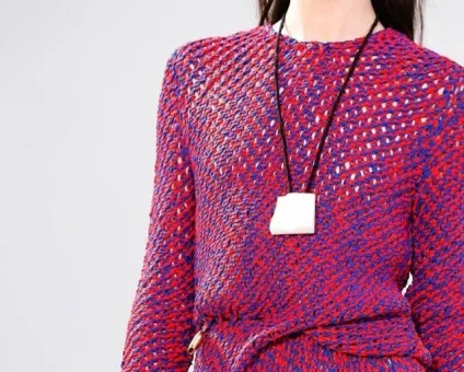 Додамо акценти які прикраси носити влітку 2016 - woman - s shine (Alberta Ferretti Додамо) Додамо акценти які прикраси носити влітку 2016 - woman - s shine