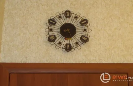 Ремонт настінних кварцових годин (двигуна ведуча шестерня) Ремонт настінних кварцових годин
