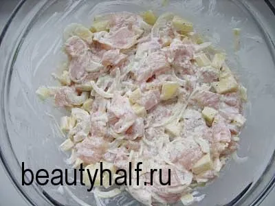 Фарширований ананас з куркою прекрасна половина (фарширований) Фарширований ананас з куркою прекрасна половина