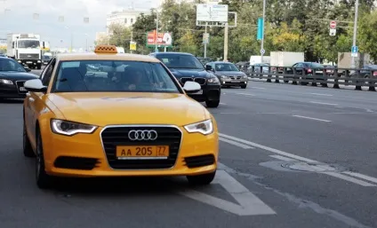 Їзда по виділеній смузі для громадського транспорту, коли рух заборонено, дозволено в (їзда) Їзда по виділеній смузі для громадського транспорту, коли рух заборонено, дозволено в