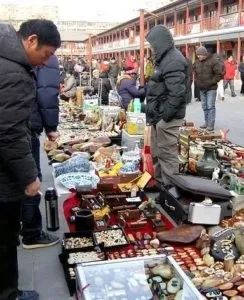 Де краще купувати монети дві монети