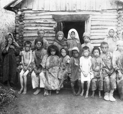 Голод в поволжя (1921-1923 г (1921-1923) Голод в поволжя (1921-1923 г