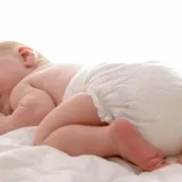 Як часто можна користуватися підгузками