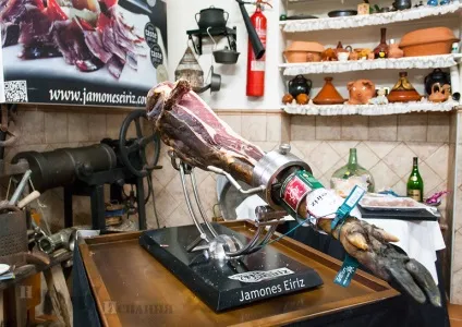Як роблять хамон екскурсія на фабрику хамона - фото-блог подорожей по іспанії - наша іспанія (іспанська хамон) Як роблять хамон екскурсія на фабрику хамона - фото-блог подорожей по іспанії - наша іспанія