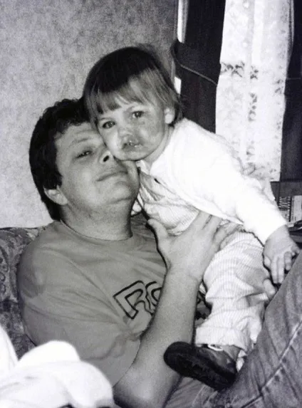 Як дівчина з родимкою на обличчі стала визнаним експертом з макіяжу (історії з життя) Як дівчина з родимкою на обличчі стала визнаним експертом з макіяжу
