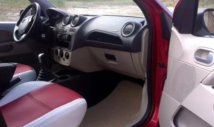 Які вибрати килимки в салон автомобіля (автомобіля) Які вибрати килимки в салон автомобіля
