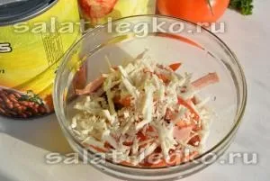 Салат з квасолею, сиром і помідорами - рецепт з фото (сир) Салат з квасолею, сиром і помідорами - рецепт з фото