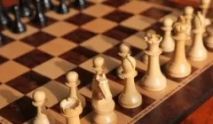 Як називався перший в світі атомний криголам