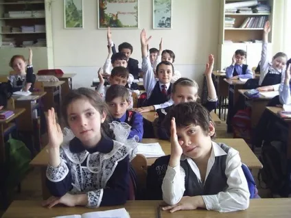 Як знаходити дієприслівникові обороти (можна задати питання) Як знаходити дієприслівникові обороти