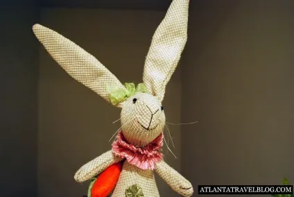 Як відзначають Великдень в сша, atlanta travel (заєць Easter Bunny) Як відзначають Великдень в сша, atlanta travel