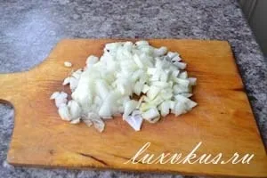 Як згасити минтай на сковороді (сковороді) Як згасити минтай на сковороді