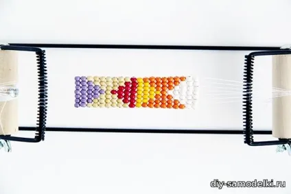 Як користуватися верстатом для бісероплетіння 25 квітня 2016
