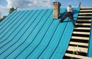 Як прикручувати профнастил на дах всі тонкощі цієї справи - легкий ремонт квартир і будинків (можна) Як прикручувати профнастил на дах всі тонкощі цієї справи - легкий ремонт квартир і будинків