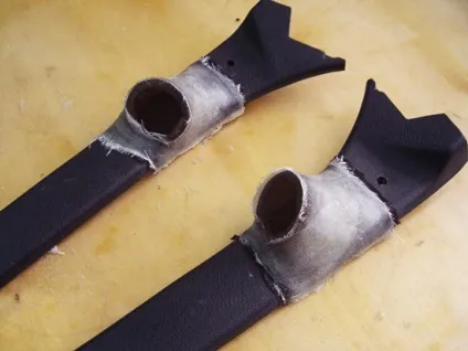 Як зробити подіуми під пищалки (твітери) на ВАЗ 2115 своїми руками, ваз ремонт (подіуми) Як зробити подіуми під пищалки (твітери) на ВАЗ 2115 своїми руками, ваз ремонт