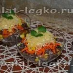 Салат з куркою, кукурудзою і морквою по-корейськи