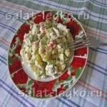 Салат з куркою, кукурудзою і морквою по-корейськи