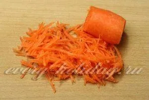 Салат з куркою, морквою і сиром - прості рецепти (куркою) Салат з куркою, морквою і сиром - прості рецепти