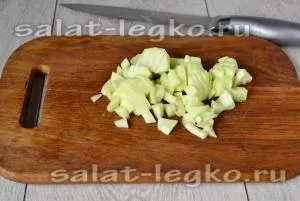Салат з куркою, кукурудзою і морквою по-корейськи