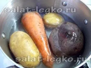Салат - шапка Мономаха, рецепт з фото крок за кроком з куркою (салат) Салат - шапка Мономаха, рецепт з фото крок за кроком з куркою