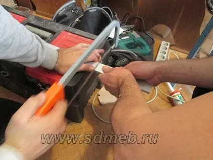 Як зістикувати стільниці під прямим кутом, зробимо меблі самі