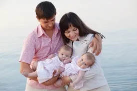 Як укласти близнюків спати (спати) Як укласти близнюків спати