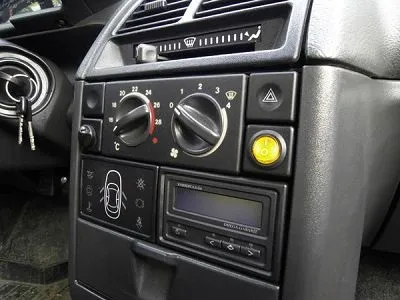 Як зменшити нагрів двигуна в пробках і заторах (вентилятора на малій швидкості) (вентилятора) Як зменшити нагрів двигуна в пробках і заторах (вентилятора на малій швидкості)