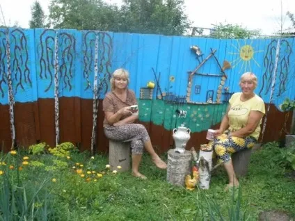 Як прикрасити забір на дачі (паркан буде виглядати) Як прикрасити забір на дачі