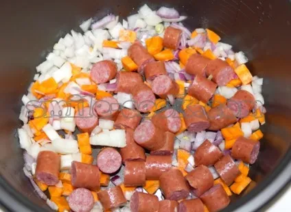 Картопля з мисливськими ковбасками в мультиварці - рецепт приготування картоплі з мисливськими