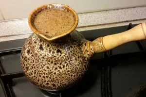 Керамічна турка для кави переваги і недоліки, відгуки (керамічна турка) Керамічна турка для кави переваги і недоліки, відгуки