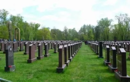 До чого сниться кладовище і могили, гуляти по кладовищу, доглядати за могилою основні тлумачення - до (сниться) До чого сниться кладовище і могили, гуляти по кладовищу, доглядати за могилою основні тлумачення - до