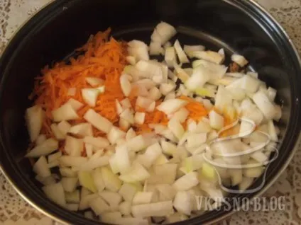 Картопля, тушкований з м'ясом і капустою - рецепт з фото (картопля) Картопля, тушкований з м'ясом і капустою - рецепт з фото