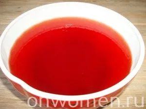 Полуничний лікер в домашніх умовах рецепт з фото крок за кроком (рецепт) Полуничний лікер в домашніх умовах рецепт з фото крок за кроком
