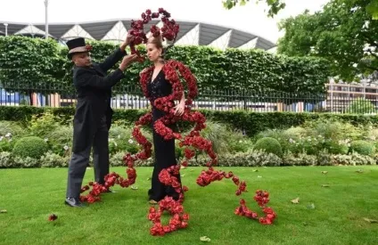 Королівські скачки royal ascot - історія і традиції (royal) Королівські скачки royal ascot - історія і традиції