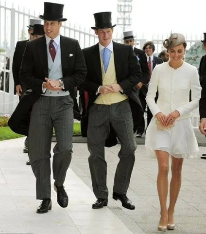 Королівські скачки royal ascot (наявність головного убору) Королівські скачки royal ascot