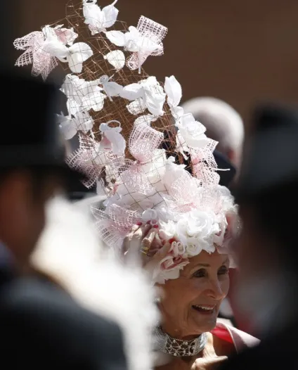 Королівські скачки royal ascot - історія і традиції (історія) Королівські скачки royal ascot - історія і традиції