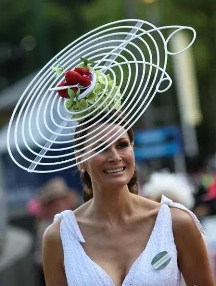 Королівські скачки royal ascot - історія і традиції (royal) Королівські скачки royal ascot - історія і традиції