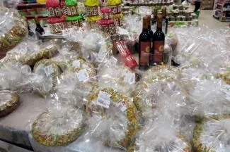 До пасці казанцям спекли плоскі паски, вечірня Кривий Ріг (плоскі) До пасці казанцям спекли плоскі паски, вечірня Кривий Ріг