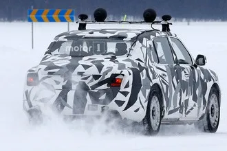Кремль прокоментував поїздку путина на новому лімузині «кортеж»