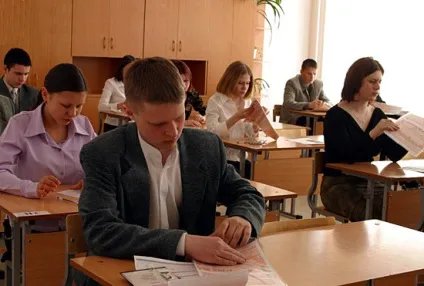 Хто встиг, той і вчинив Міносвіти скасував основна перевага ЄДІ і поставив заслін при (правила прийому до вищих навчальних закладів) Хто встиг, той і вчинив Міносвіти скасував основна перевага ЄДІ і поставив заслін при